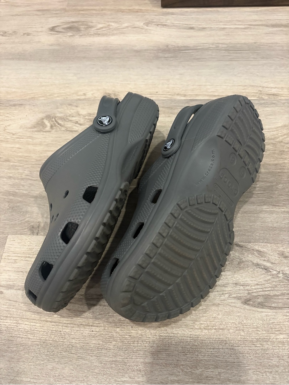 Crocs Classic Clogs in Slate Gray - Picture 6 of 8